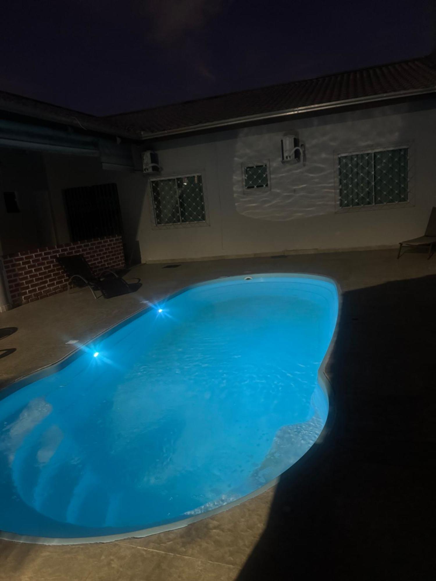 Casa No Centro De Balneario Camboriu Βίλα Εξωτερικό φωτογραφία