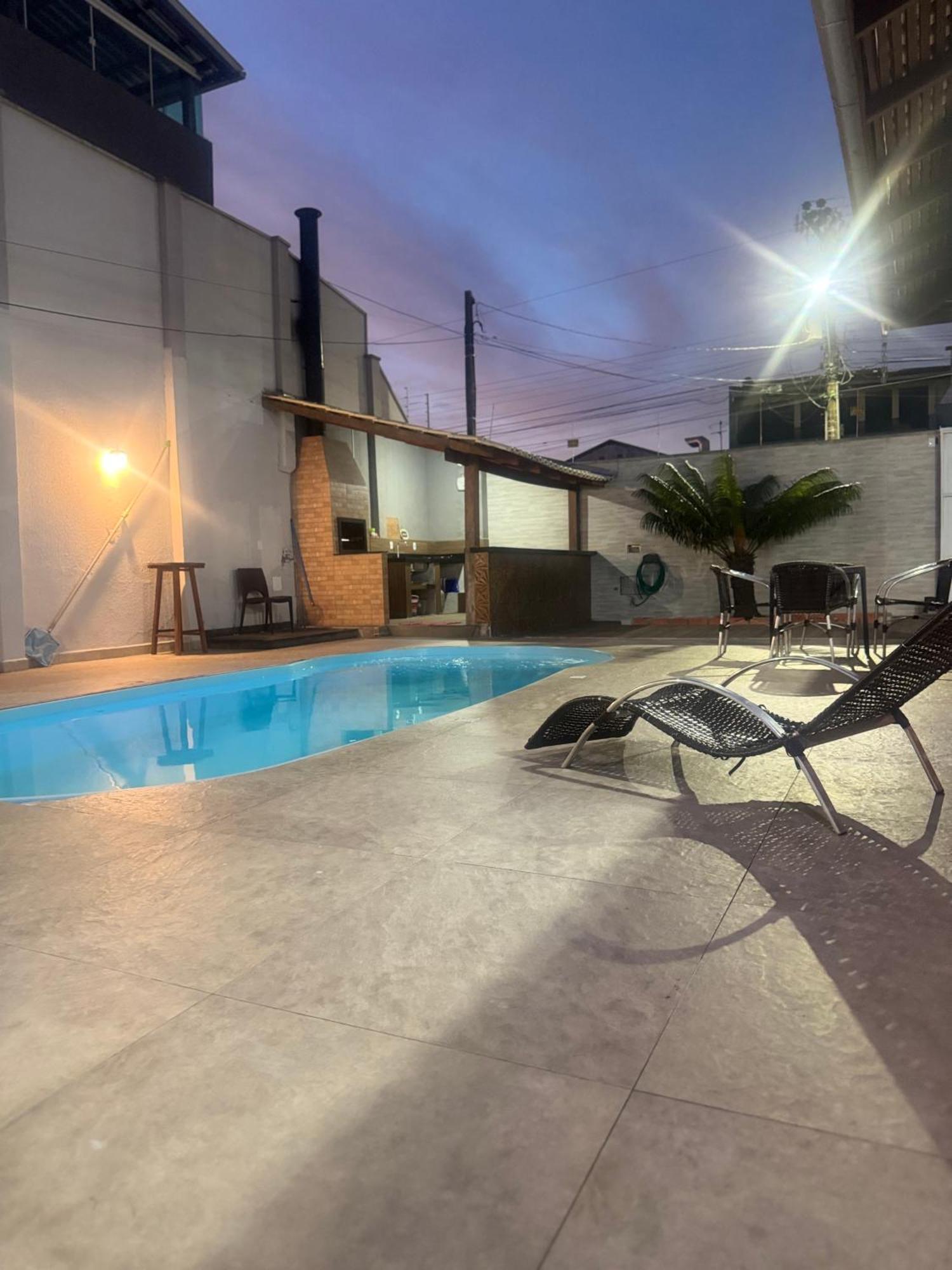 Casa No Centro De Balneario Camboriu Βίλα Εξωτερικό φωτογραφία